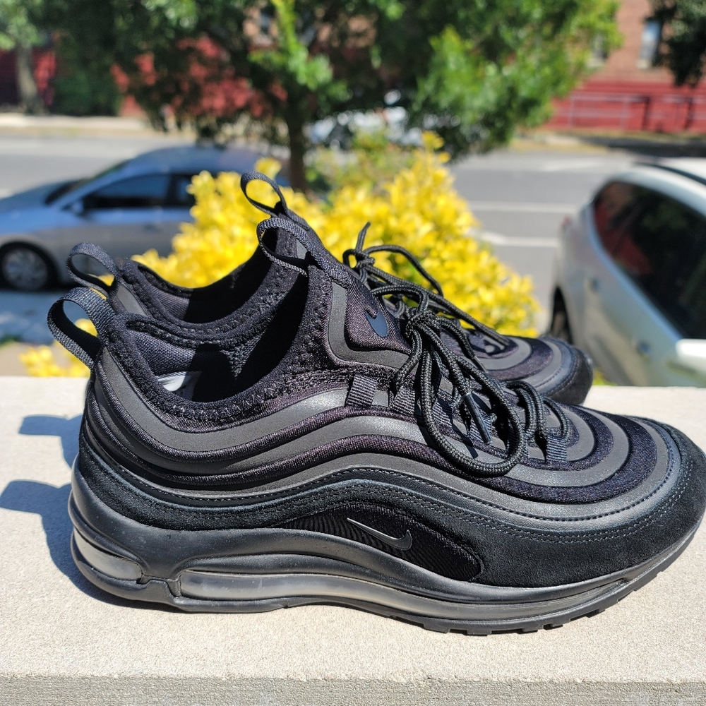 Air Max 97 Triple Black Size 8.5